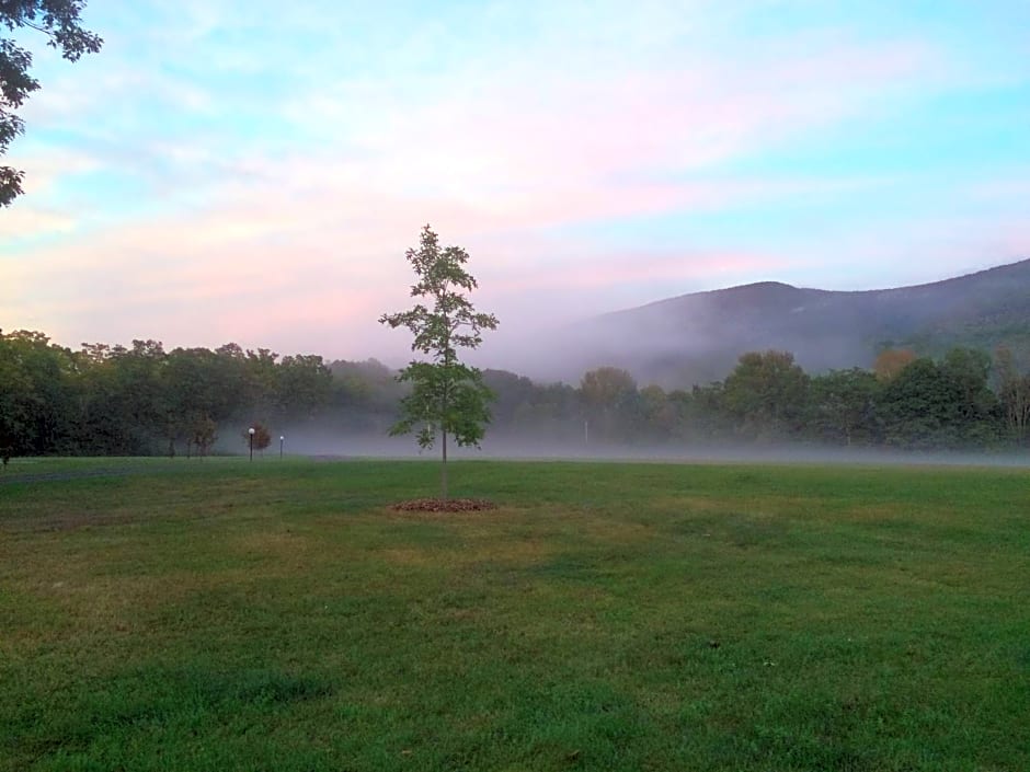 Aerie Inn of Vermont