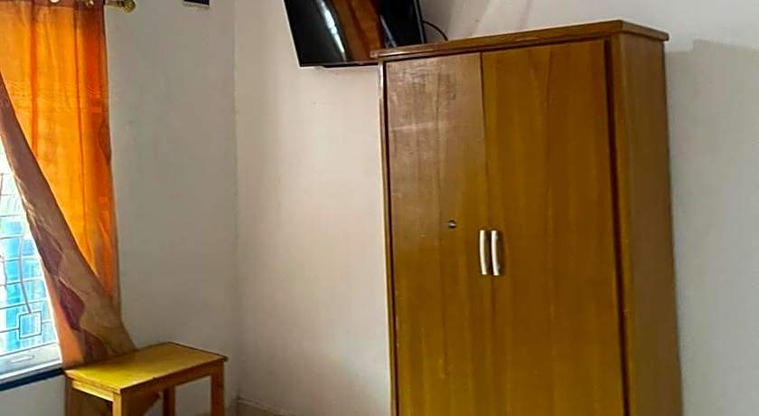 Hotel O Lona Guest House SyariahNearScience Park Universitas Riau