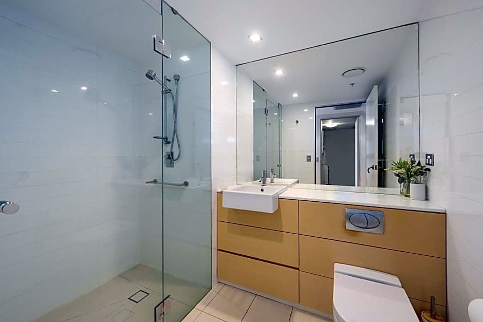 Ambience Hotel on Burleigh Beach