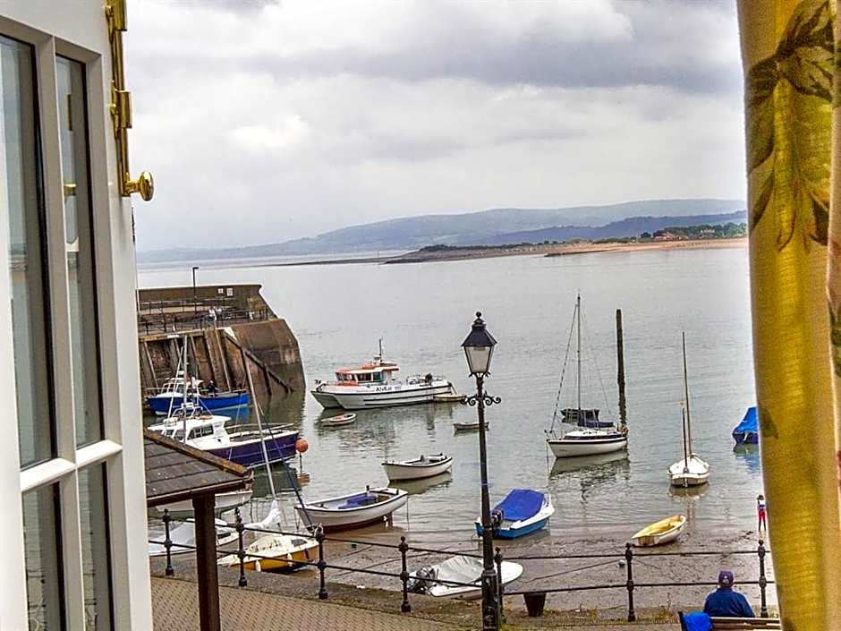 The Old Ship Aground