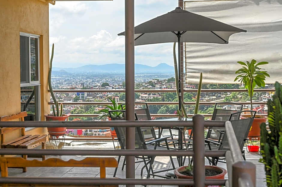 Casa LEONOR