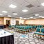 Clarion Hotel Detroit Metro Airport