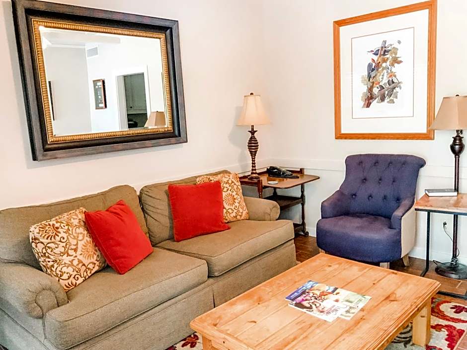 The Lodge at The Bluffs