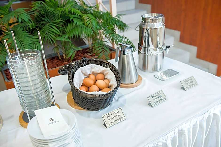 Garden Hotel Wellness és Konferencia