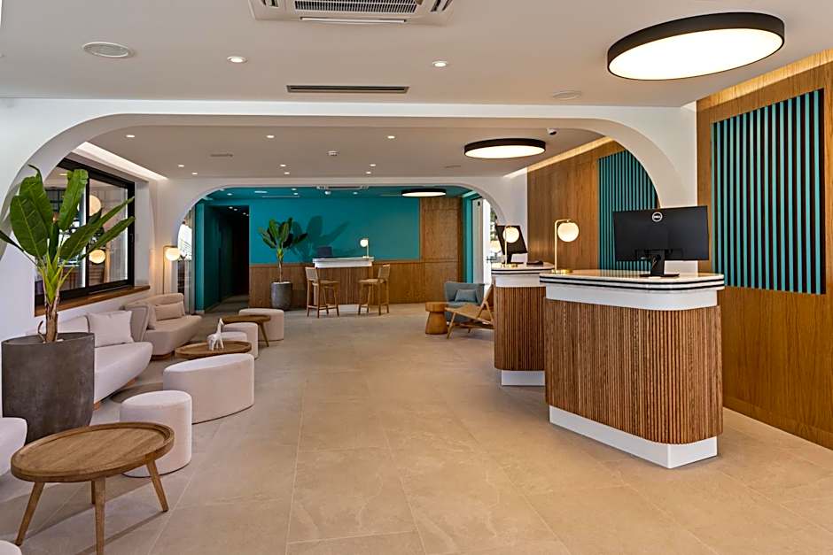 Georgioupolis Suites & Aqua Park