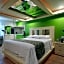 Romantic Inn & Suites