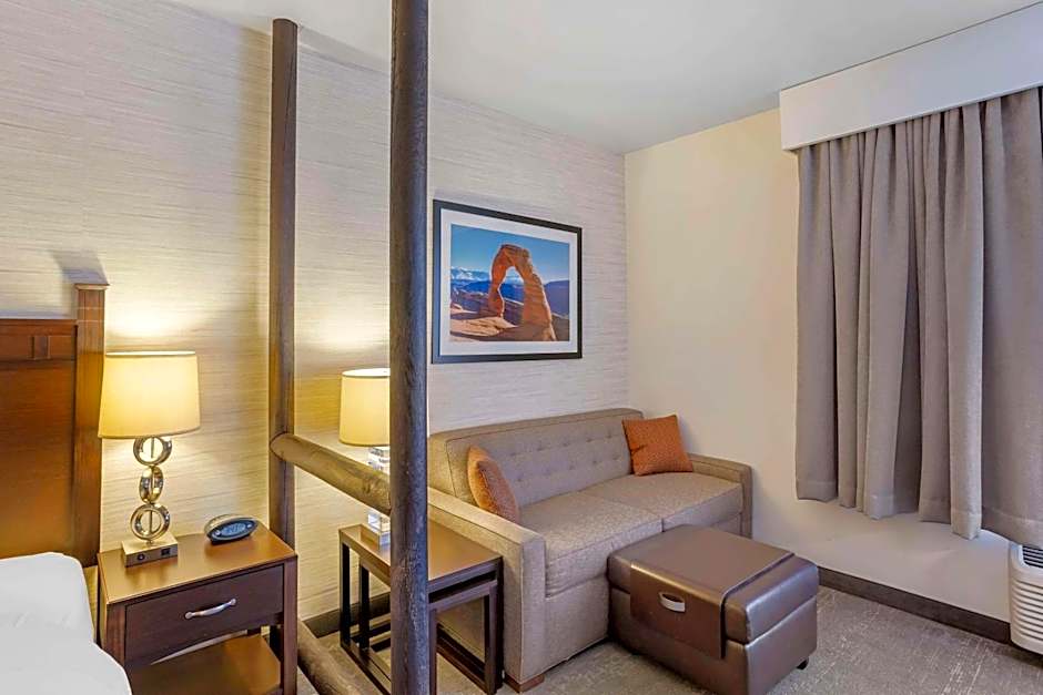 Quality Suites Moab near Arches National Park