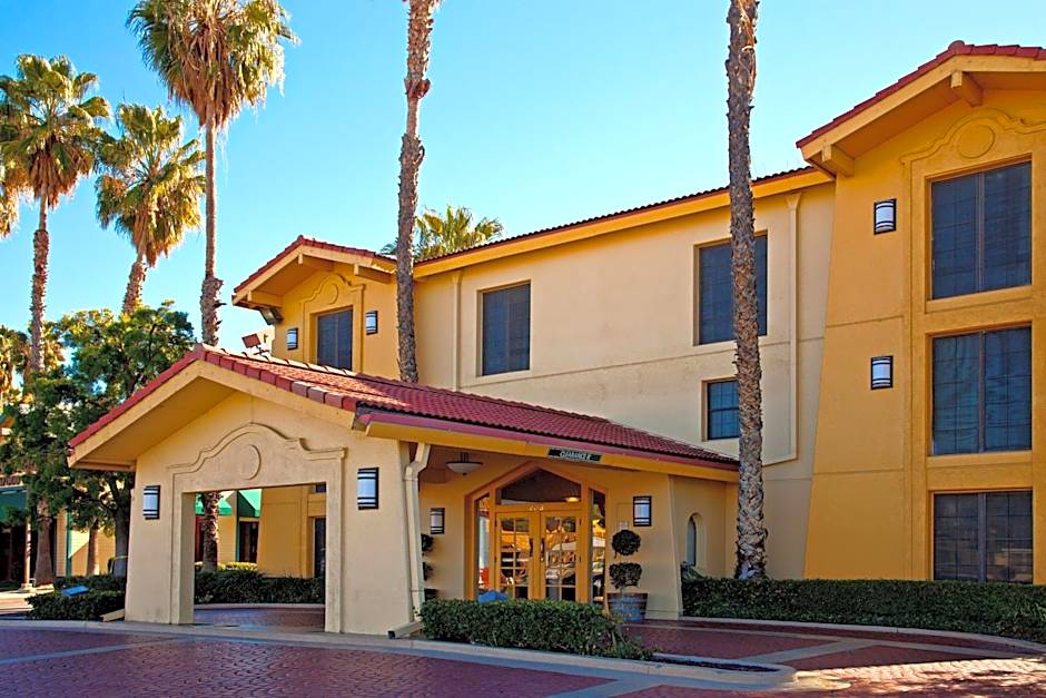 Super 8 by Wyndham San Bernardino