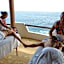 Hotel Luz de Mar ' right on the beach