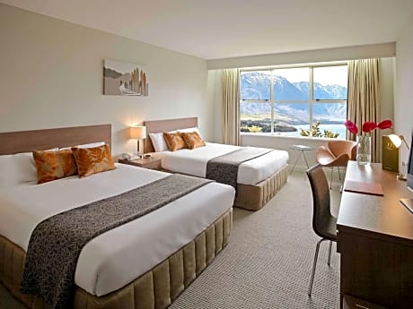 Standard Lake View Room with Two Queen Beds