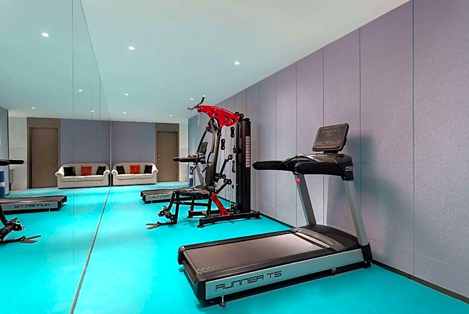 Wingate by Wyndham Urumqi Railway Station