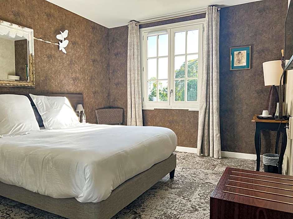 Logis Hôtels Château de La Barge