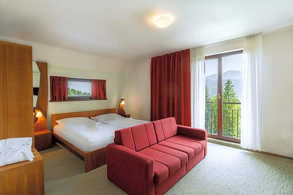 Beltine Forest Hotel