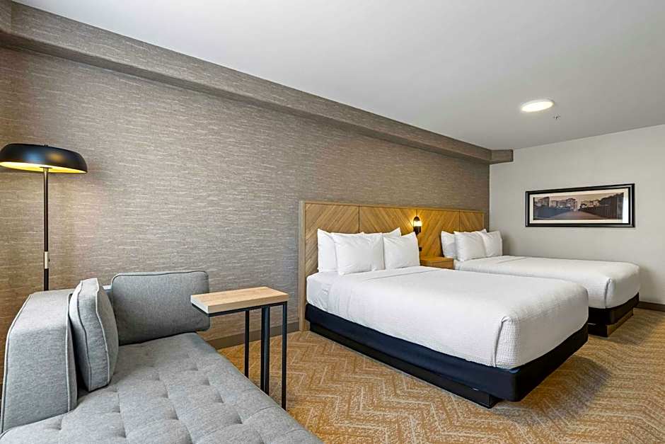 Sandman Hotel & Suites Calgary West