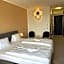 Skycity Hotel Atrigon