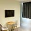 Hotel Martinez Grenay