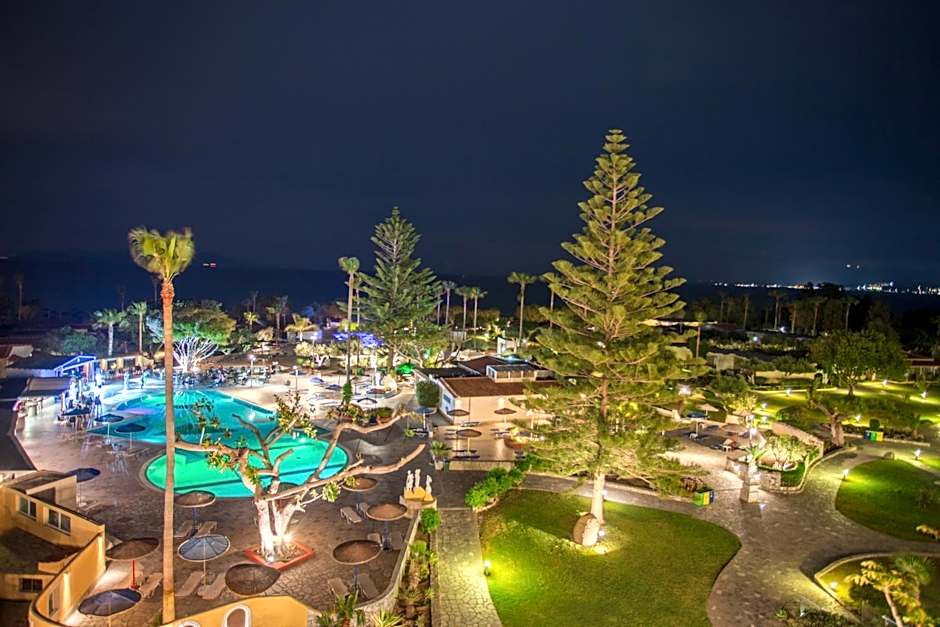 Atlantis Hotel