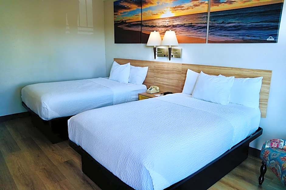 Days Inn by Wyndham Anaheim Near the Park