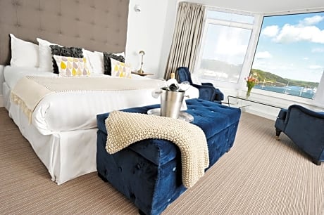 Deluxe Double or Twin Room with Sea View