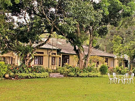 Ancoombra Tea Estate Bungalow