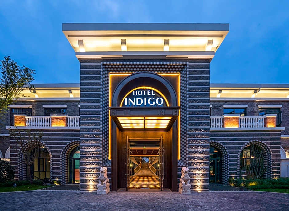 Hotel Indigo Heilong Lake By IHG