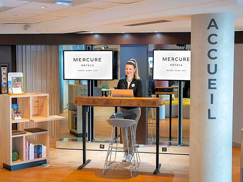 Mercure Paris Massy Gare TGV