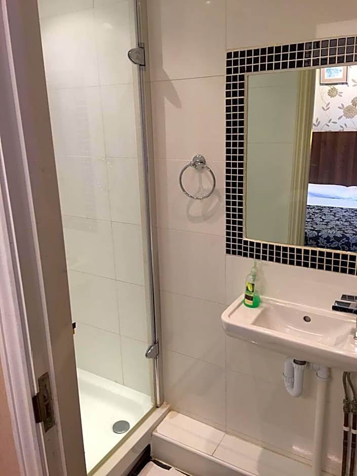 South Fork Guest House