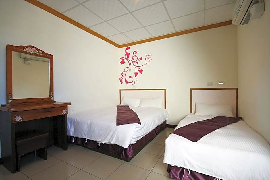 Sun Moon Lake Sunflower House