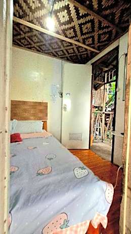 Tree House for 2 People
