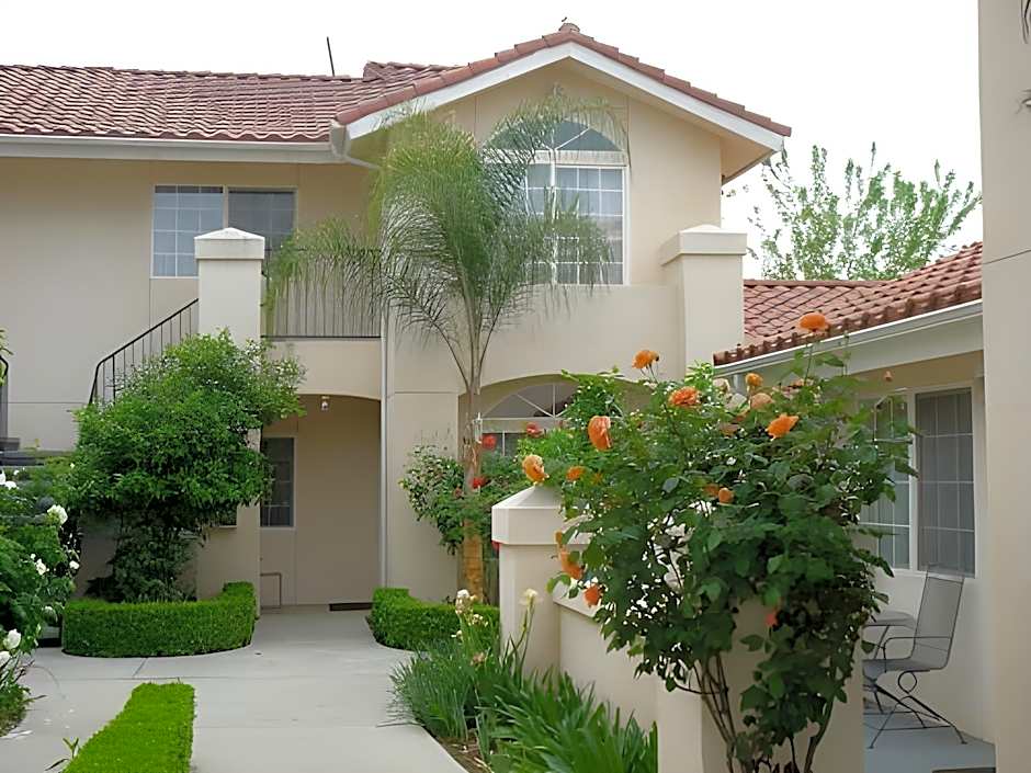 Garden Inn and Suites