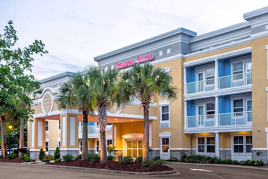 Comfort Suites At Isle Of Palms Connector