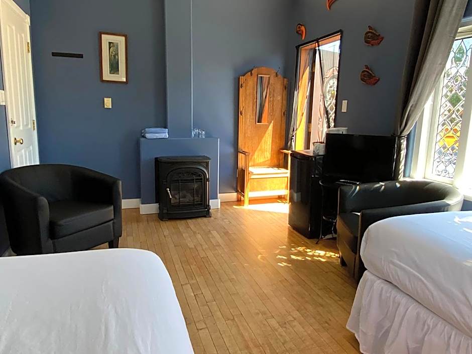 The Inn at Tough City