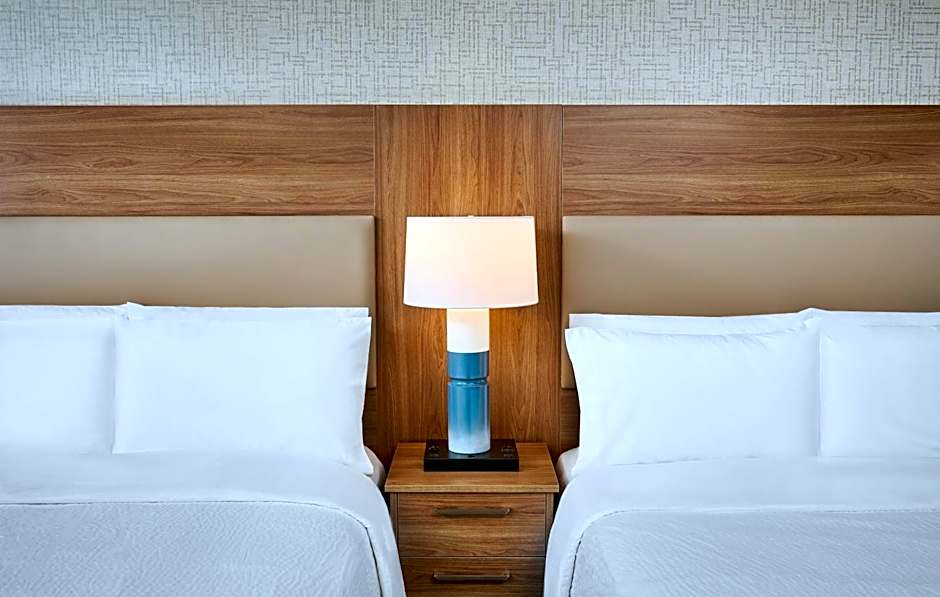 Candlewood Suites Burlington Conference Centre By IHG