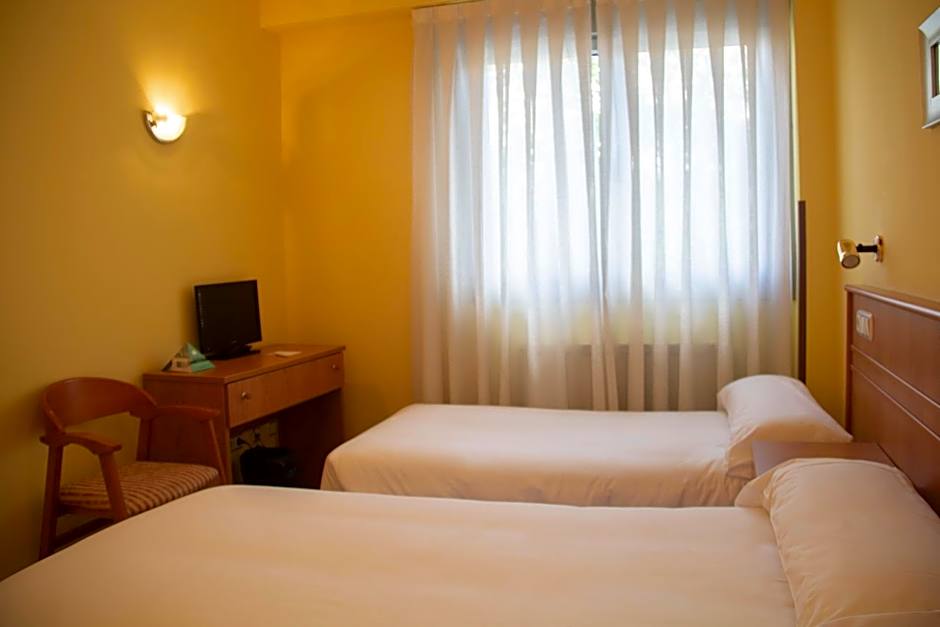 Hotel Alda Estacion Oviedo