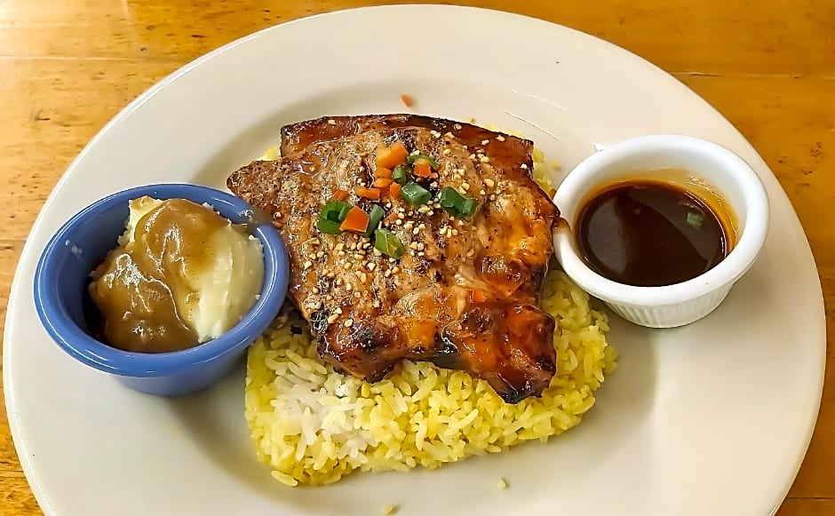 Lighthouse Point Hotel