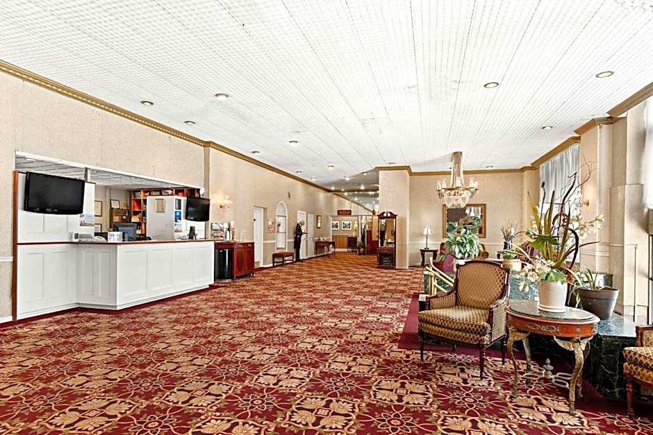 Genetti Hotel, SureStay Collection by Best Western