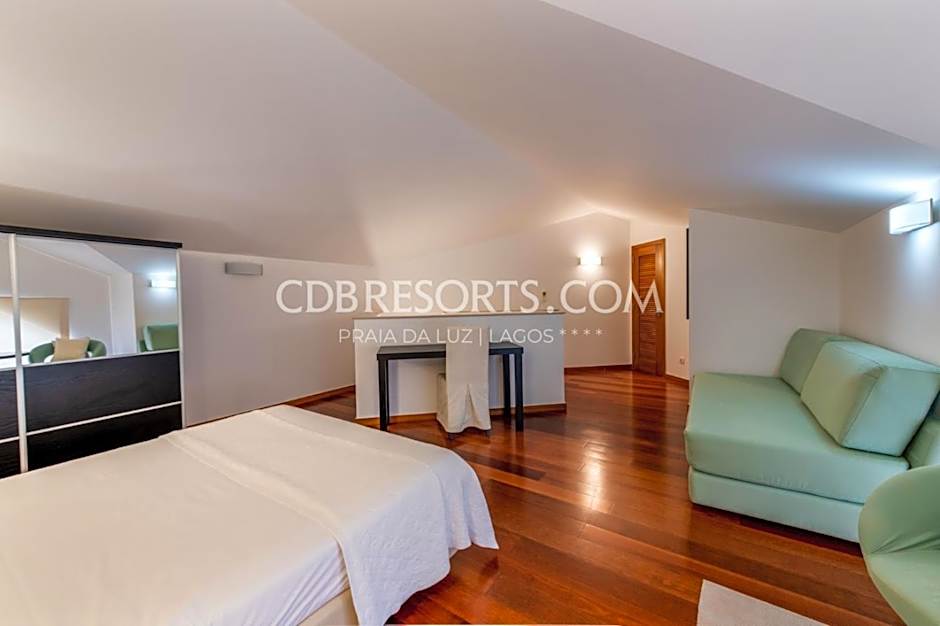 Photo 1 of 14 of Standard 2 Bedroom Apartment, Poolside
