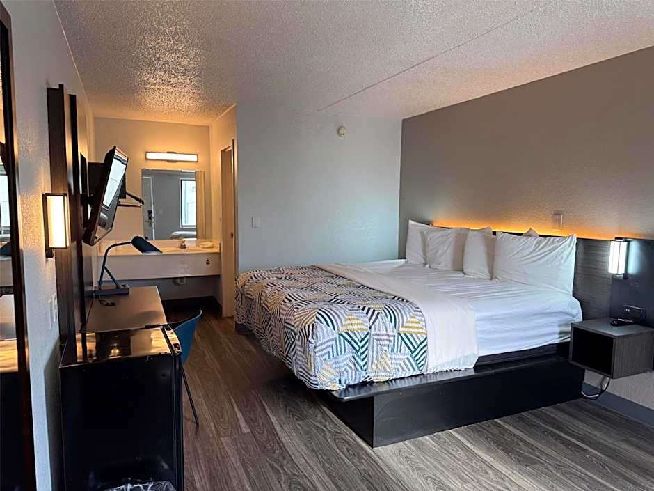 Motel 6-Farmington Hills, MI - Northwest - Farmington Hills