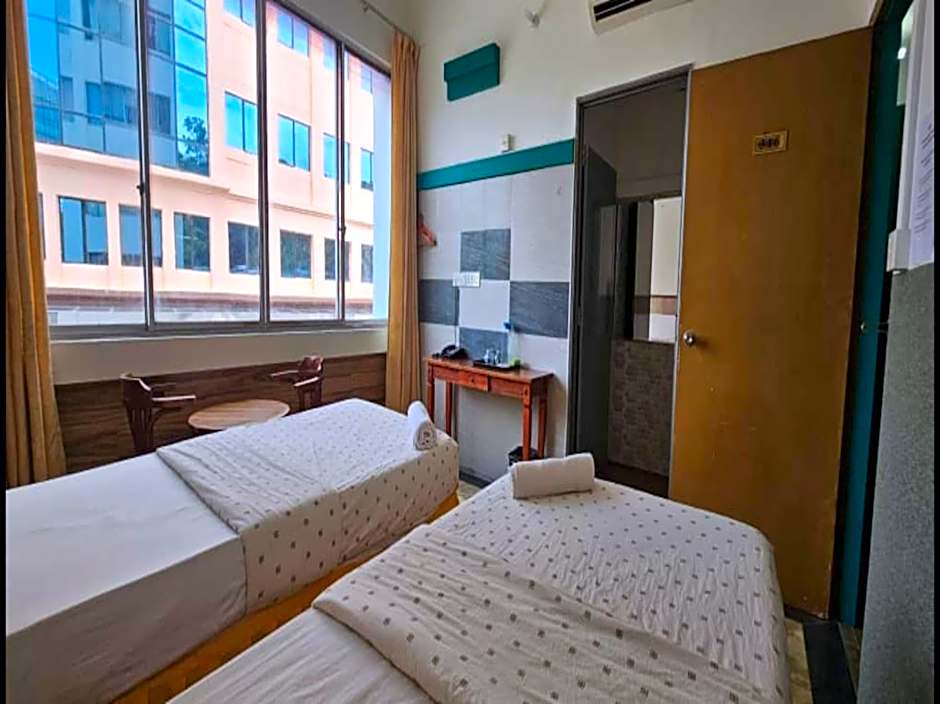 Hotel O Sianglory Inn