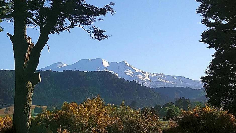 Two Rivers Ohakune - Boutique Bed and Breakfast