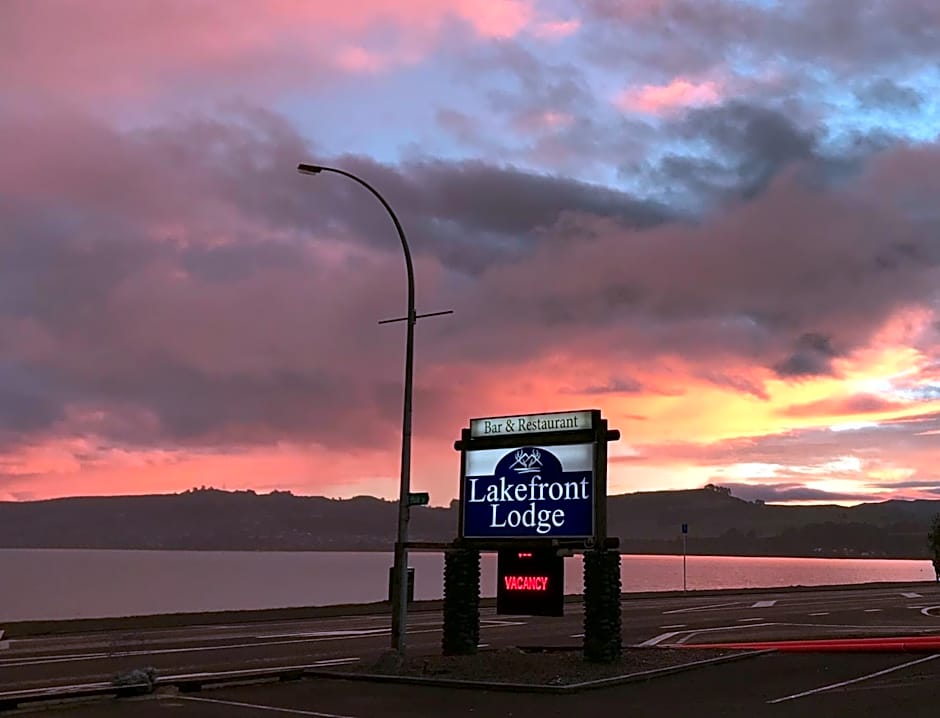 Lakefront Lodge Taupo
