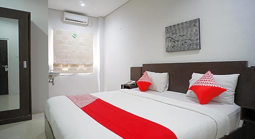 OYO 1477 Athar 88 Hotel