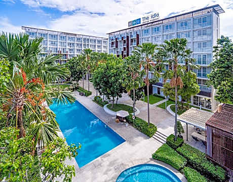 The Idle Hotel and Residence