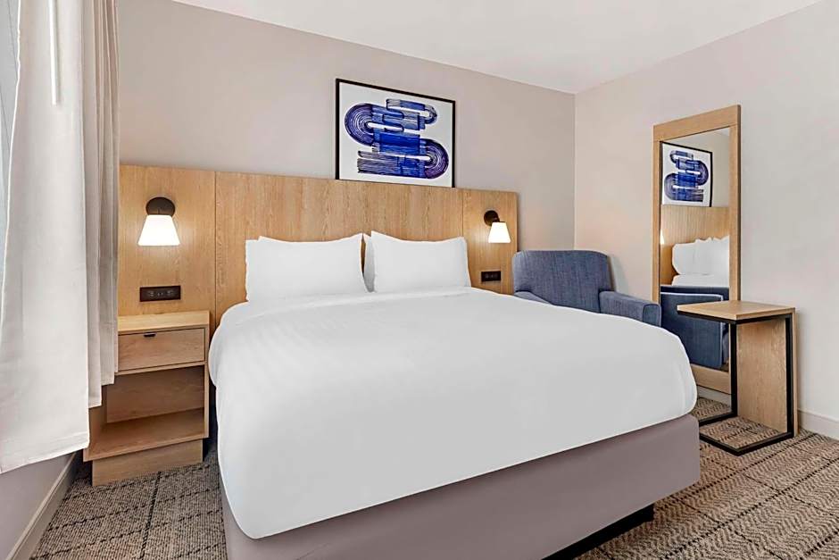 Sonesta Simply Suites Baltimore BWI Airport