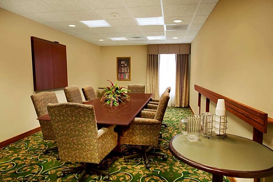 Hampton Inn By Hilton Sidney