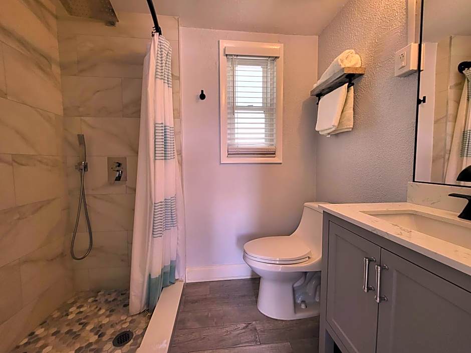 Barefoot Mailman Motel