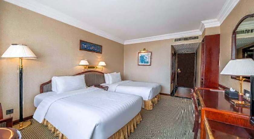 Kunming Hotel