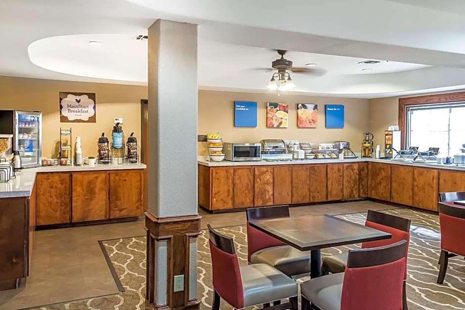 MainStay Suites Edinburg