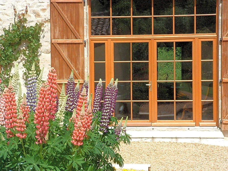 Paul's Barn in France