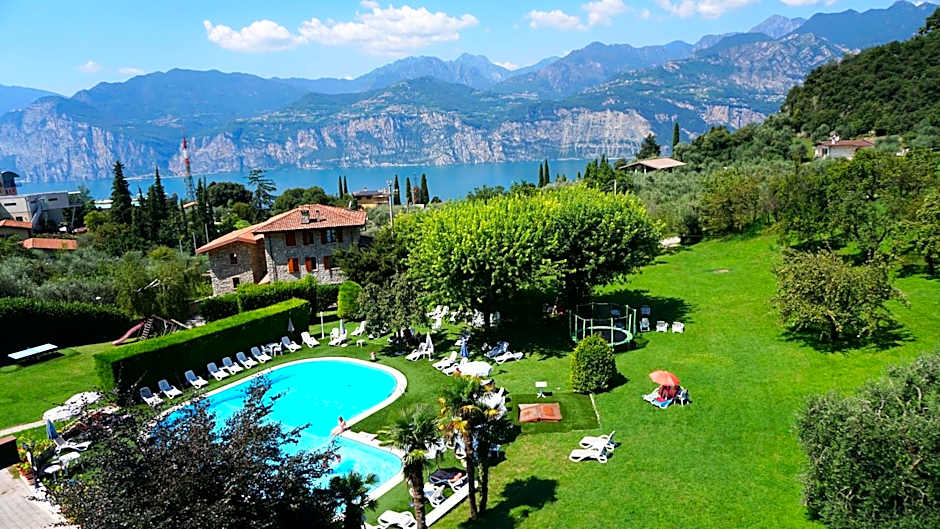 Park Hotel Val Di Monte ***S